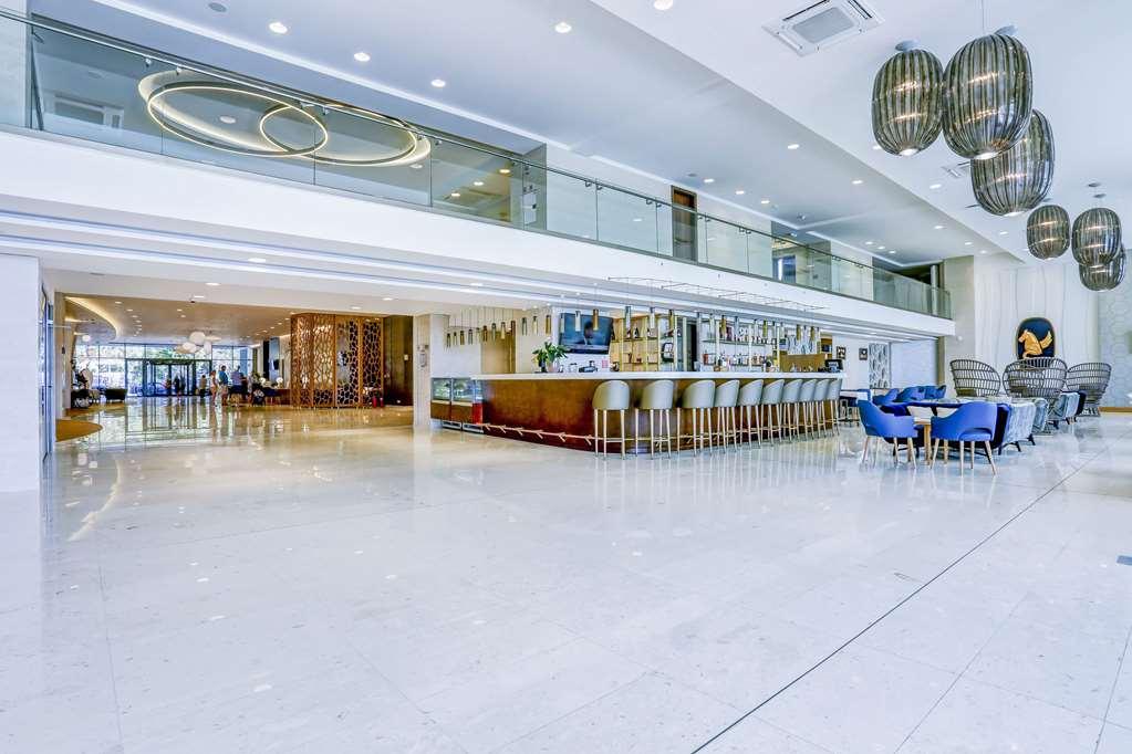 Maritim Hotel Paradise Blue Albena Interior photo