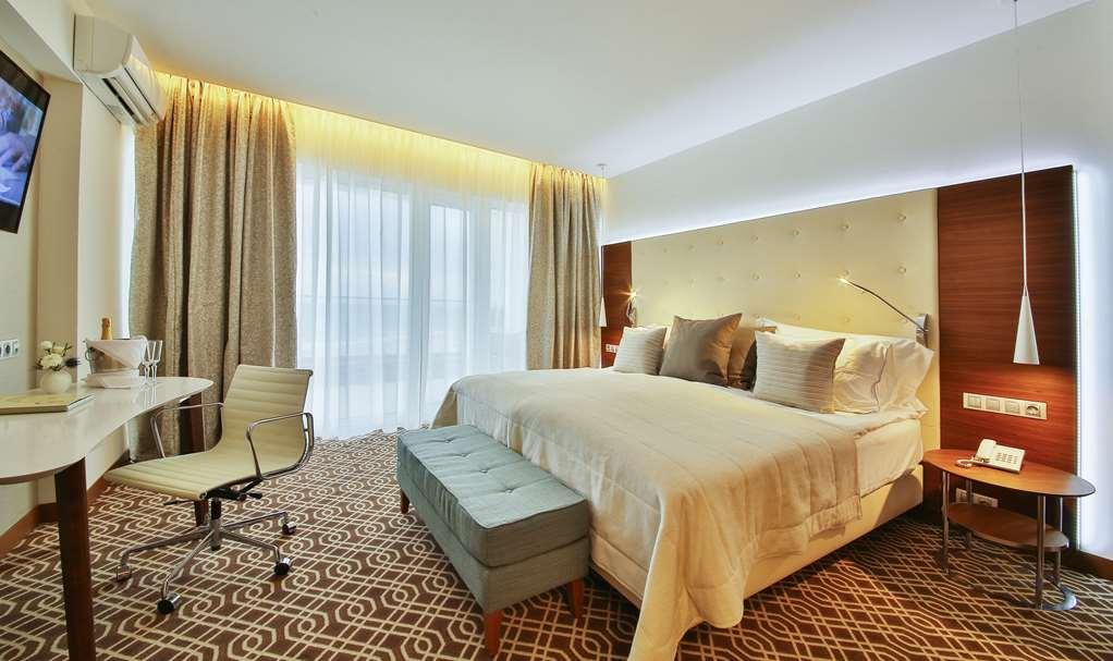 Maritim Hotel Paradise Blue Albena Room photo
