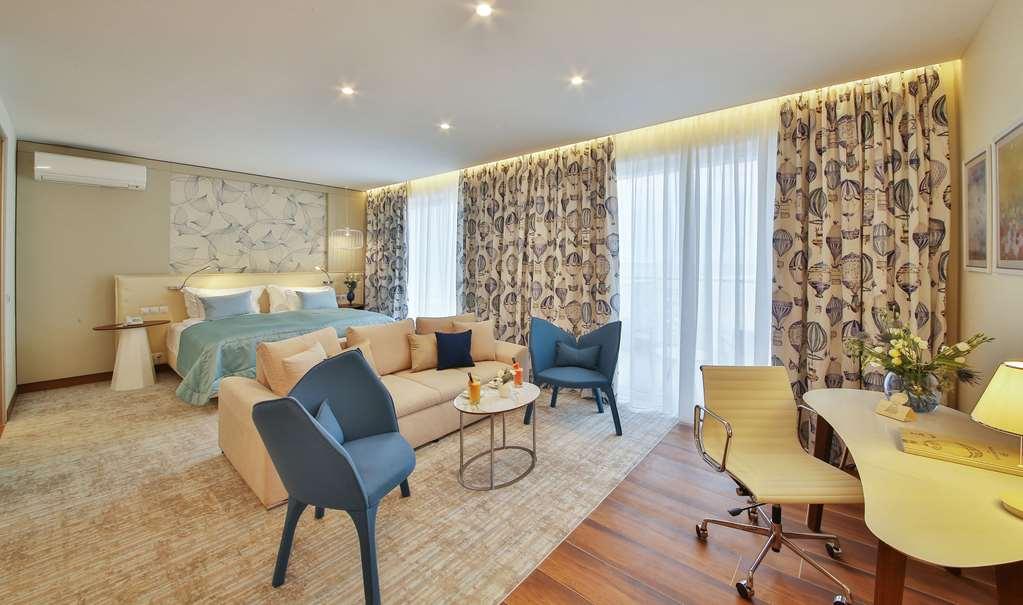 Maritim Hotel Paradise Blue Albena Room photo