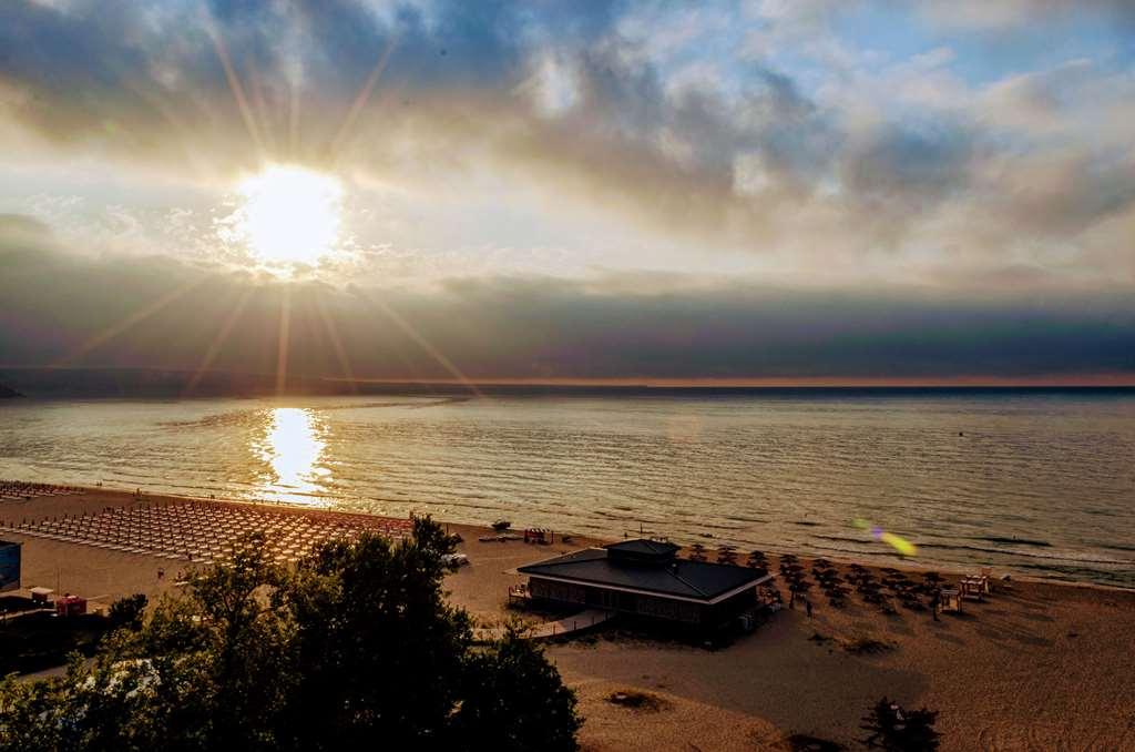 Maritim Hotel Paradise Blue Albena Amenities photo